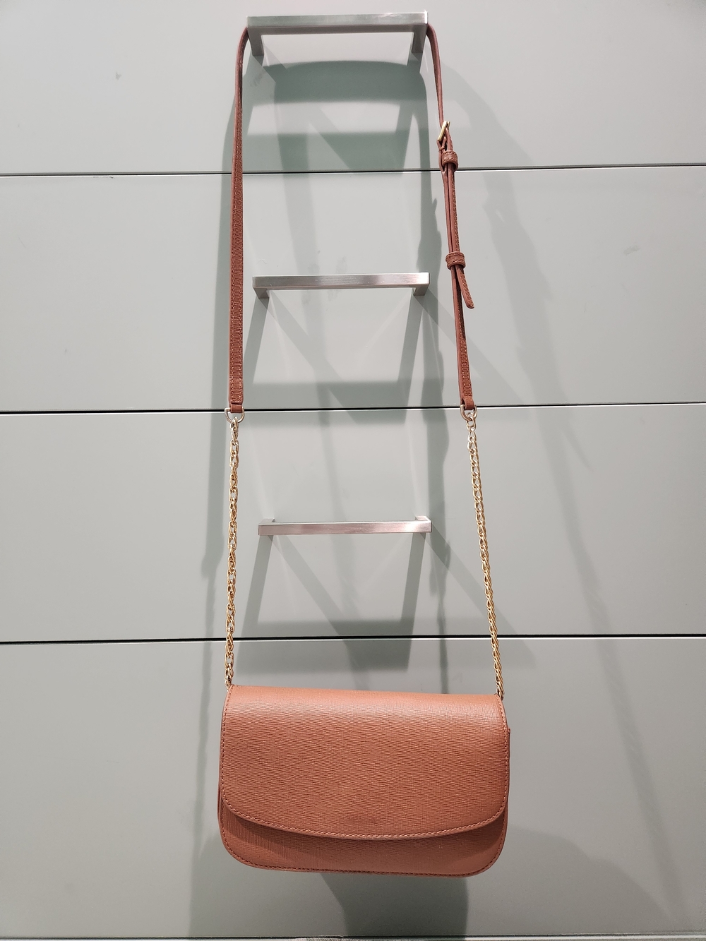 Quince Saffiano Leather Crossbody with Gold Chain And Leather Strap
